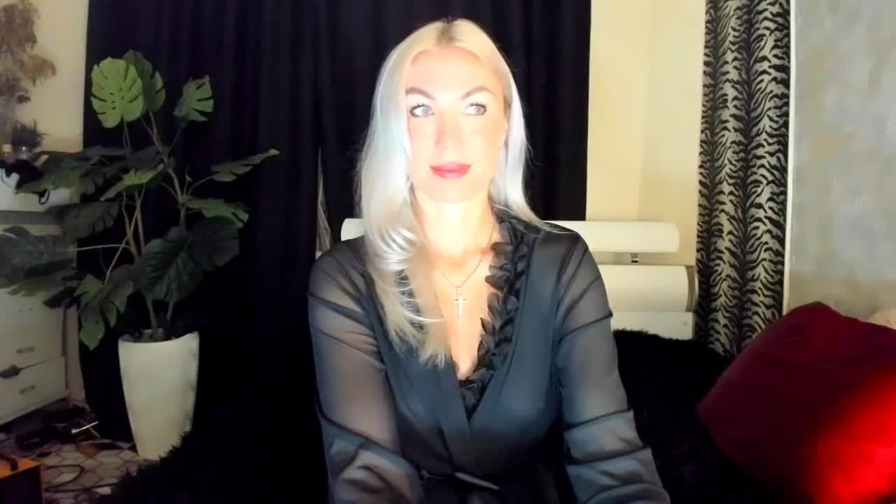 OMG_WTF Cam Model Chat October 5, 2025