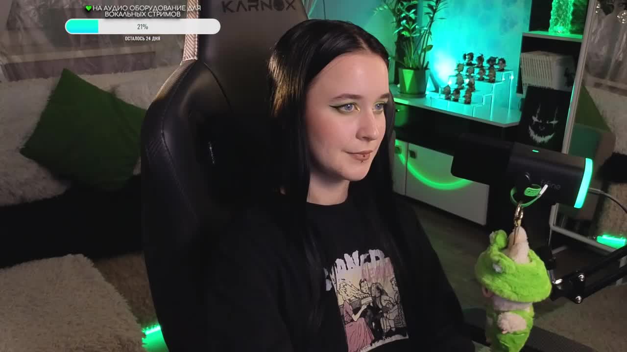 Kira_Li_Lime Cam Model Chat October 5, 2025