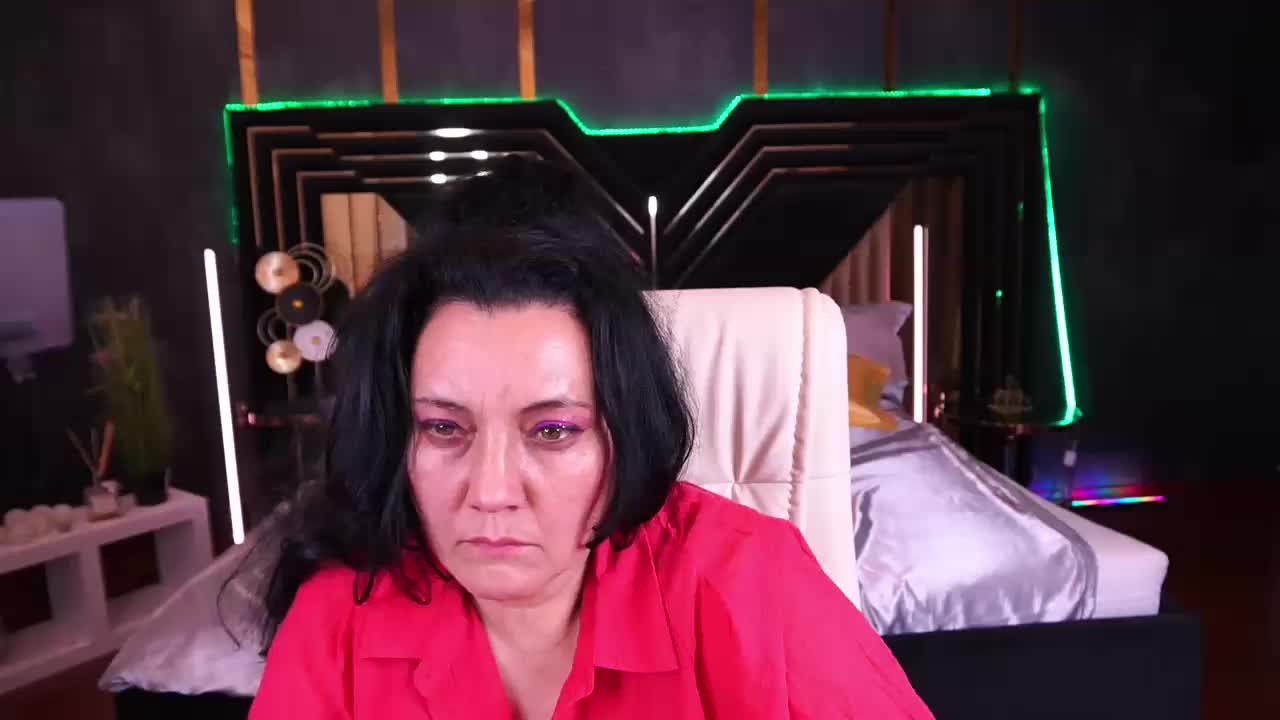 ValeryRosseee Cam Model Chat October 5, 2025