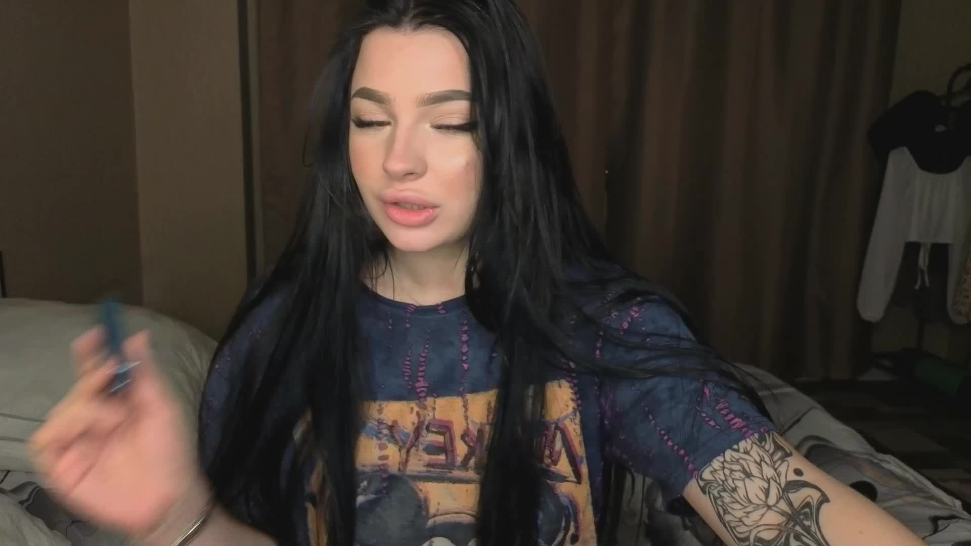 LisaAndDenis Cam Model Chat October 5, 2025