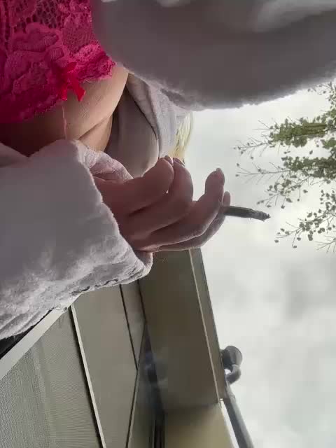 Tvoyasamka77 Cam Model Chat October 5, 2025