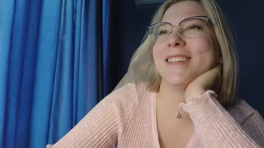 HotBrandyX Cam Model Chat October 5, 2025