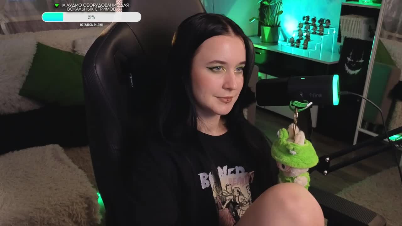 Kira_Li_Lime Cam Model Chat October 5, 2025