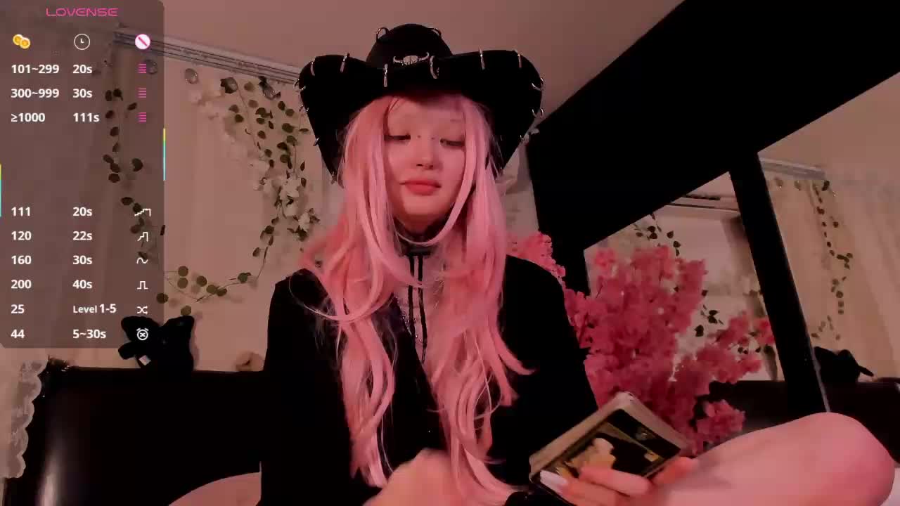 Leinbone Cam Model Chat October 5, 2025