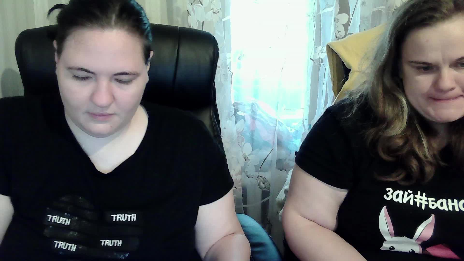 HollyXEva Cam Model Chat October 5, 2025