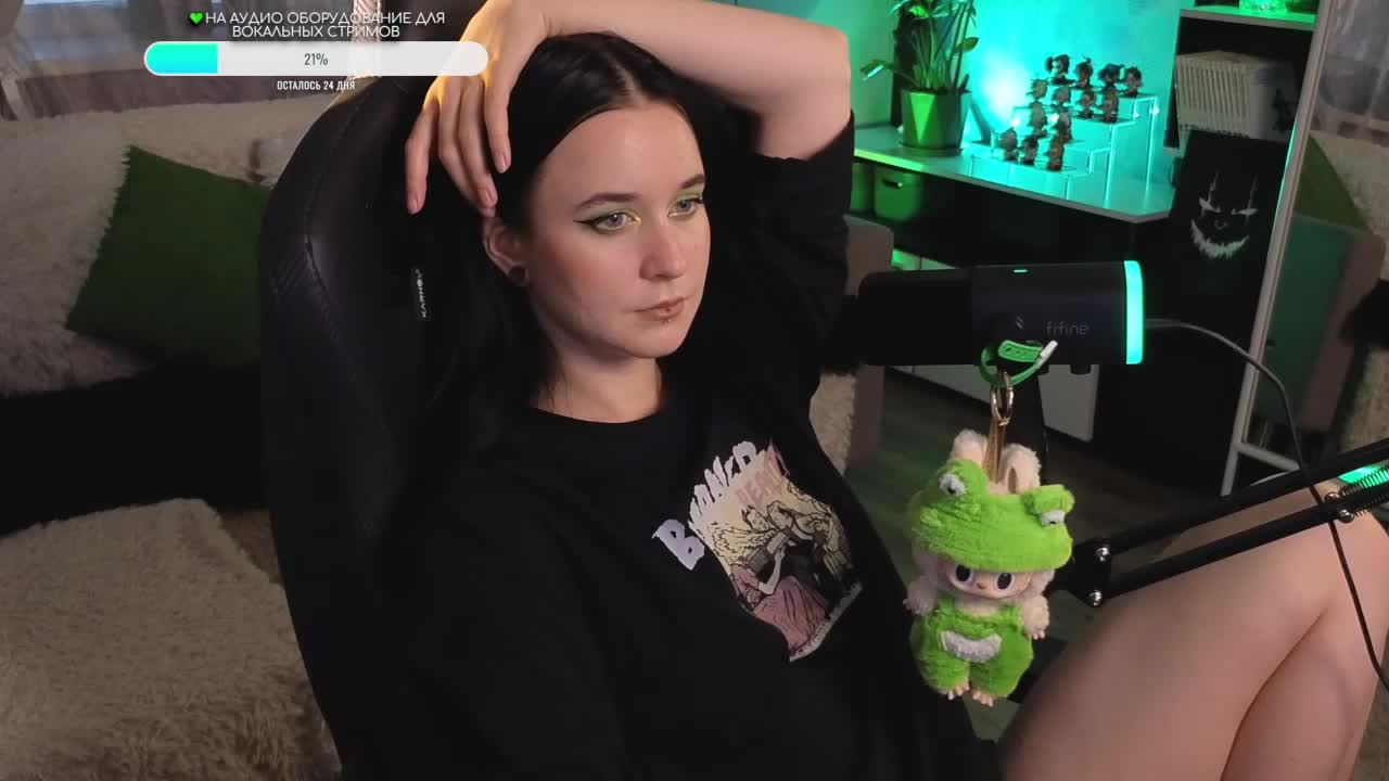 Kira_Li_Lime Cam Model Chat October 5, 2025