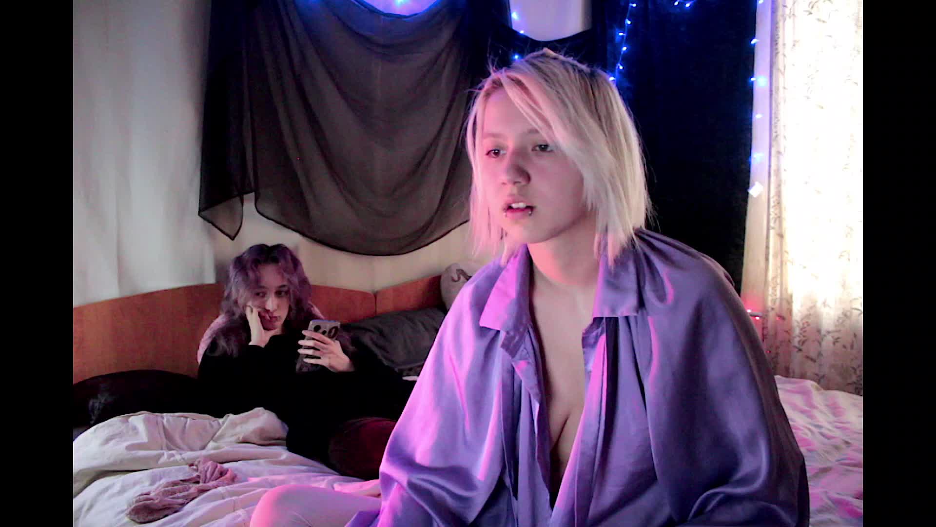 Nagito_Komaeda Cam Model Chat October 5, 2025