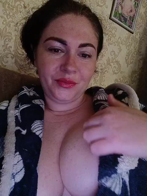 Maluska-Lapyla Cam Model Chat October 5, 2025