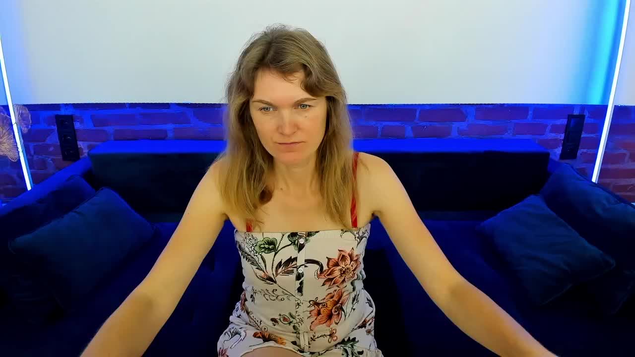 Annabel-xxx Cam Model Chat October 5, 2025