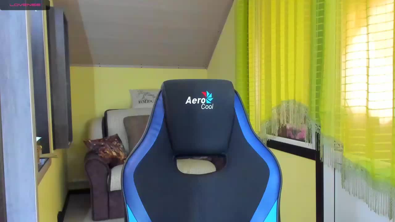 R_O_C_S_I Cam Model Chat October 5, 2025