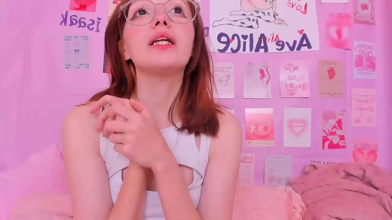 Dark-Willlow Cam Model Chat October 5, 2025