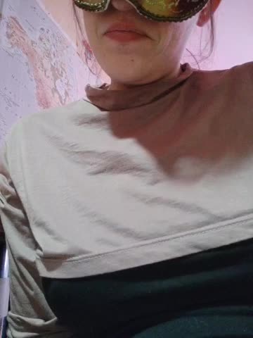 Lea7neco Cam Model Chat October 5, 2025