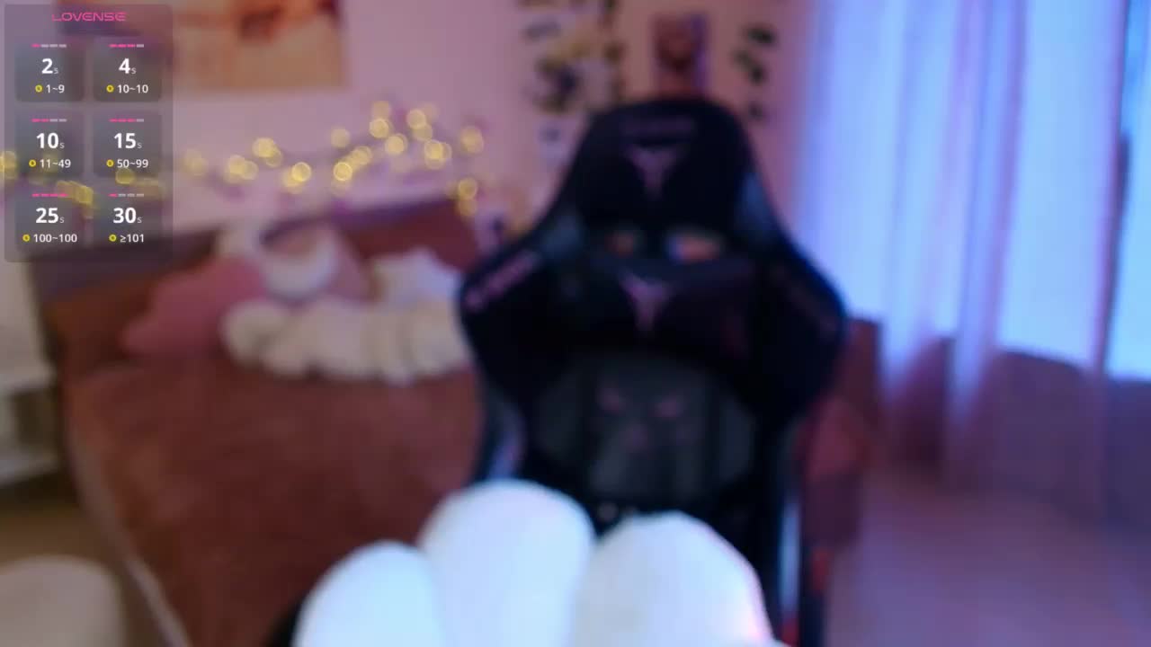 LunaraAdams Cam Model Chat October 5, 2025