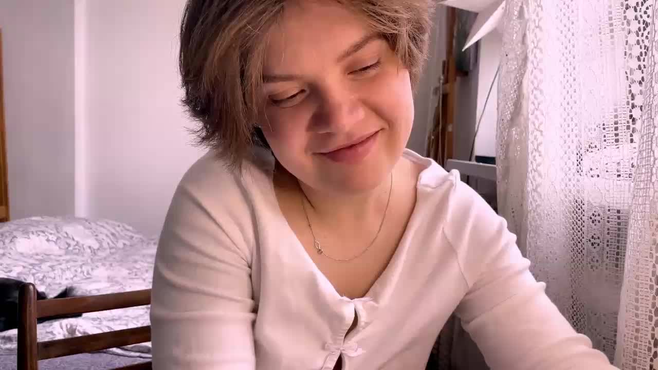 AlmetaGentili Cam Model Chat October 5, 2025