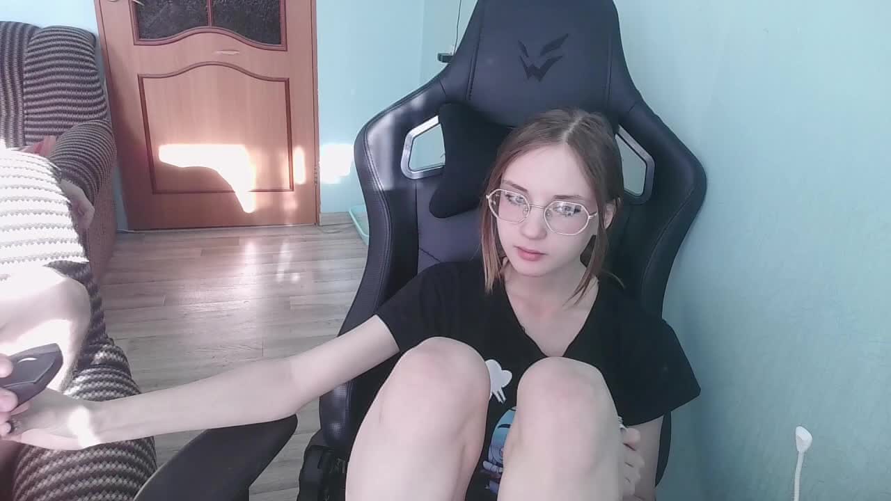 emolina Cam Model Chat October 5, 2025