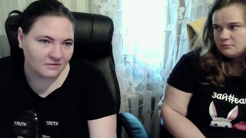 HollyXEva Cam Model Chat October 5, 2025