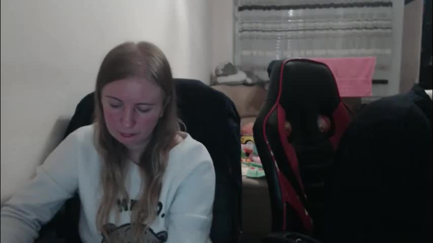 jenisandpeter Cam Model Chat October 5, 2025