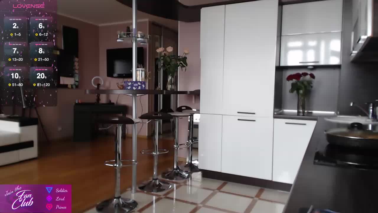 roxana-brooks Cam Model Chat October 5, 2025