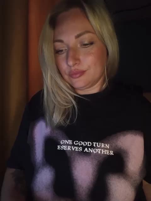 Tanysha-1 Cam Model Chat October 5, 2025