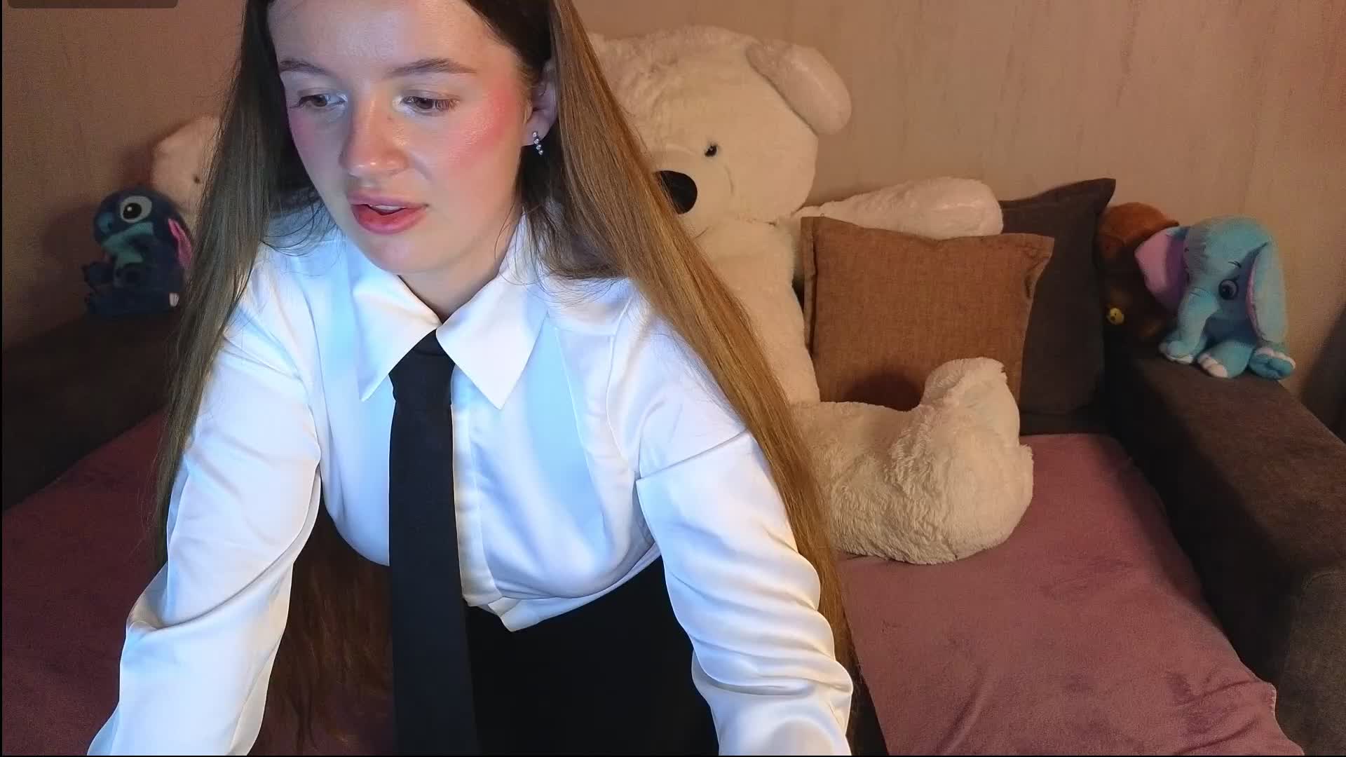 Rosalinelov Cam Model Chat October 5, 2025