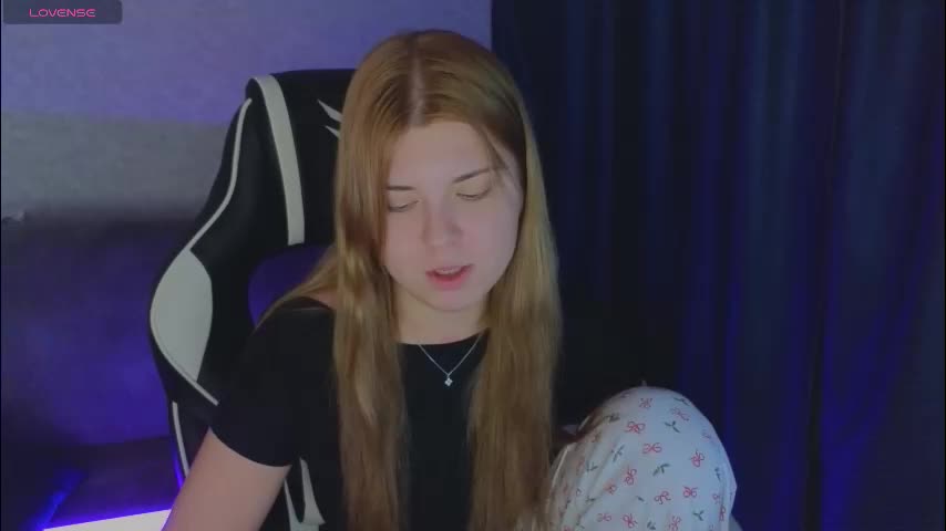 _kirieshka Cam Model Chat October 5, 2025