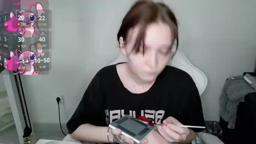 crashtest_13 Cam Model Chat October 5, 2025