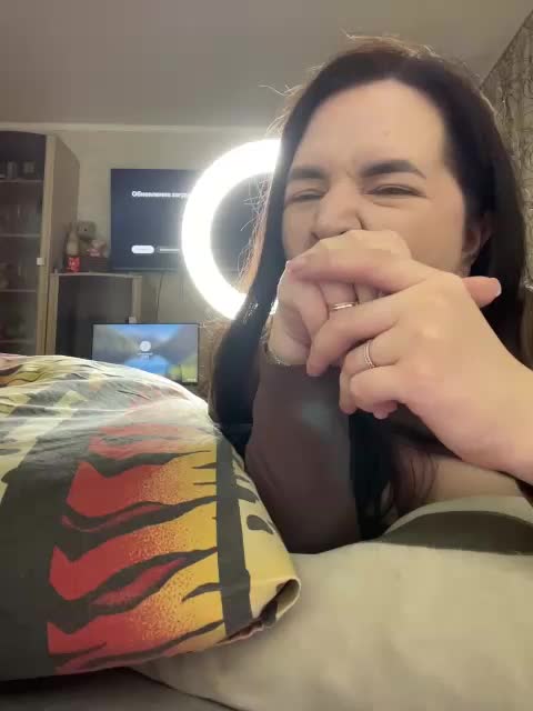 HellMor Cam Model Chat October 5, 2025