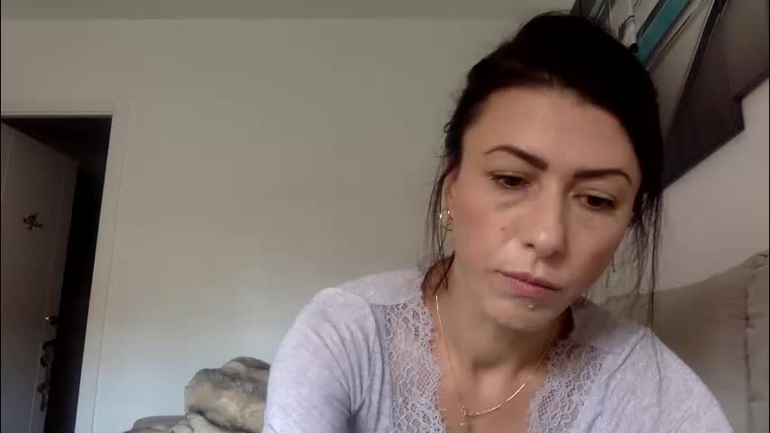 swee788485 Cam Model Chat October 5, 2025