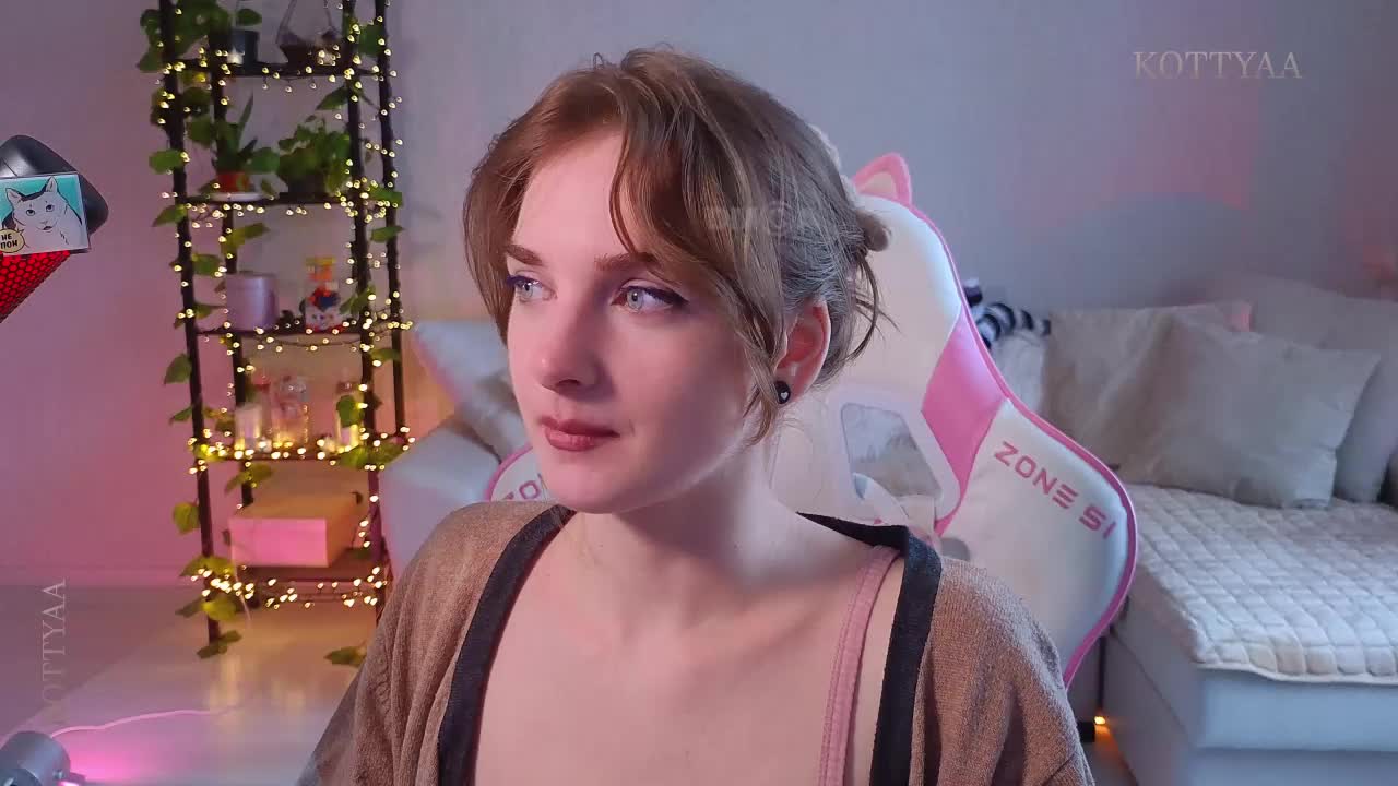 KOTTYAA Cam Model Chat October 5, 2025