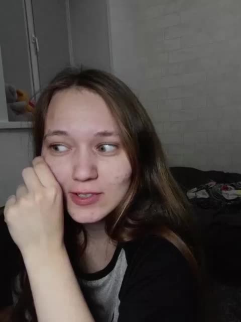 AlisaWyn Cam Model Chat October 5, 2025