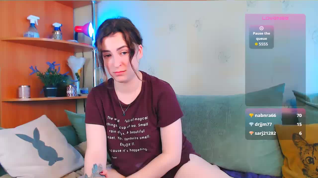 Caroline1995 Cam Model Chat October 5, 2025