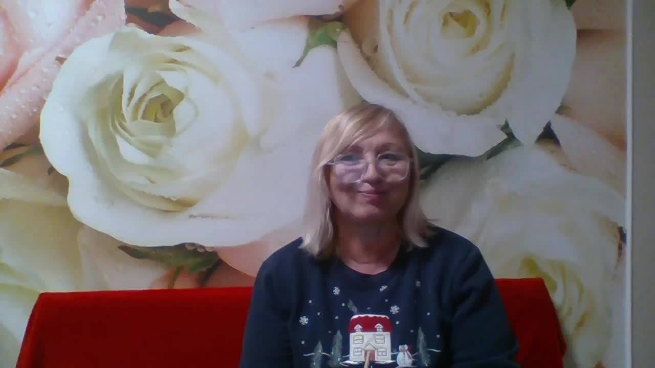 Beatris-K Cam Model Chat October 5, 2025