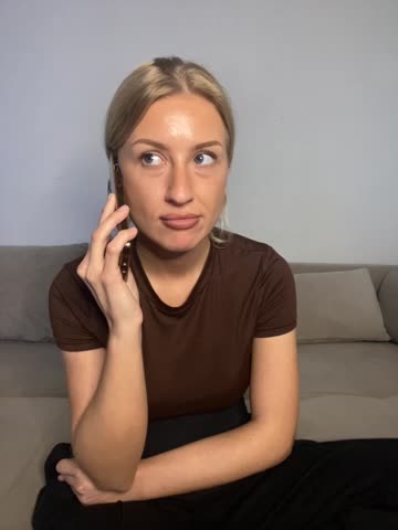 belle98 Cam Model Chat October 5, 2025