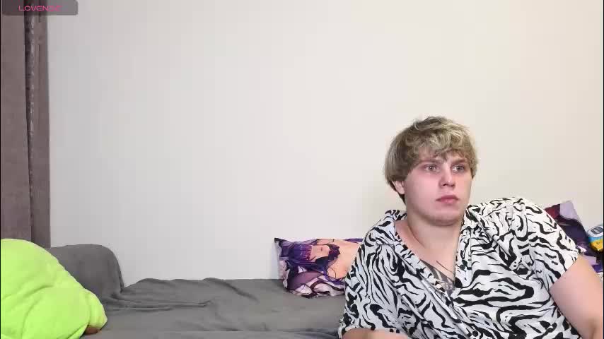 emily_and_ilumi Cam Model Chat October 5, 2025