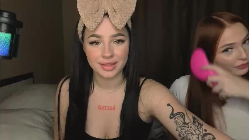 lisaanddenis Cam Model Chat October 6, 2025