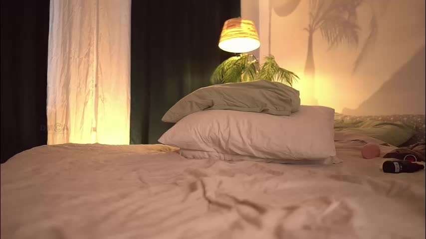 fuckingtoy_ Cam Model Chat October 6, 2025