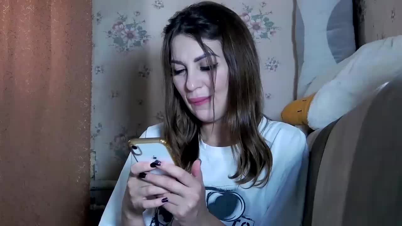 SexyKitty75-1 Cam Model Chat October 6, 2025