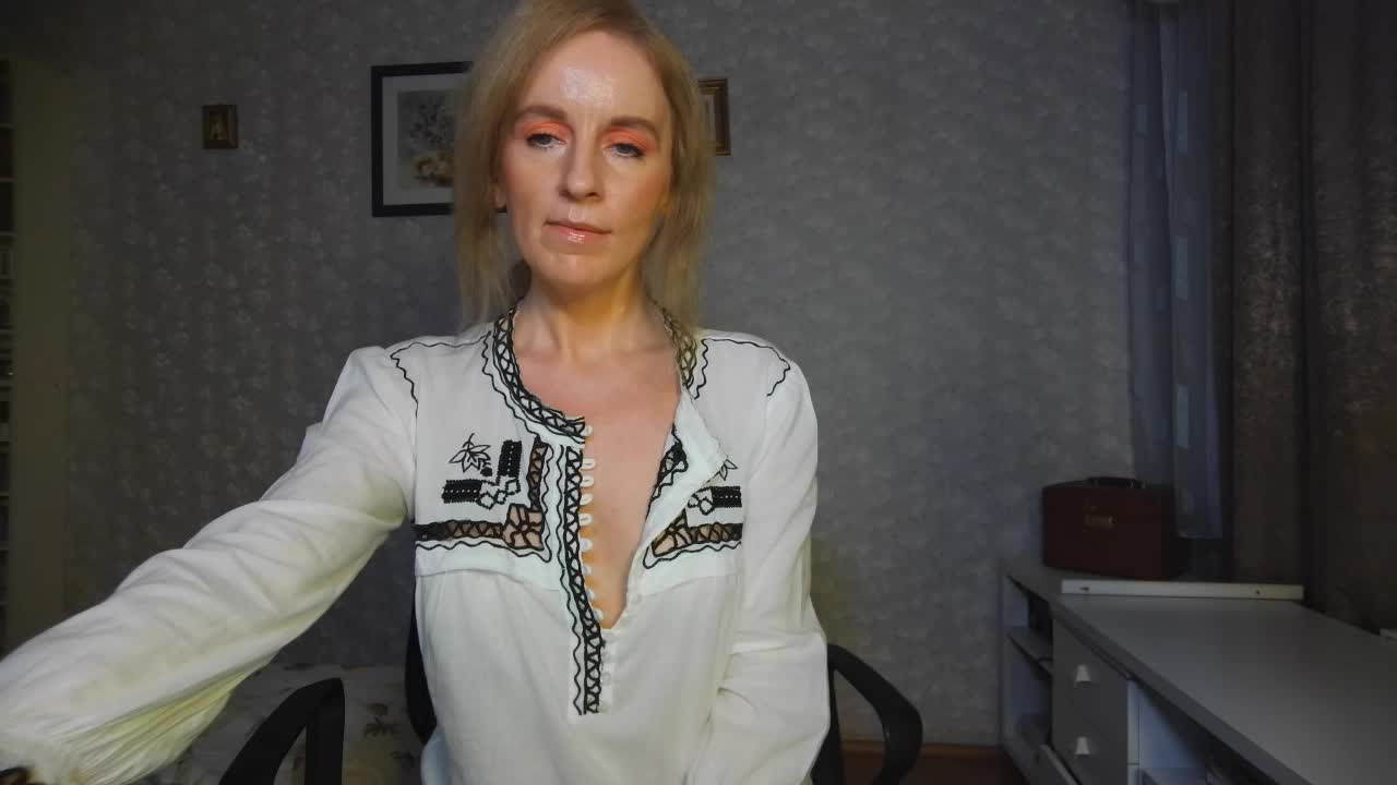 Nata85085 Cam Model Chat October 6, 2025