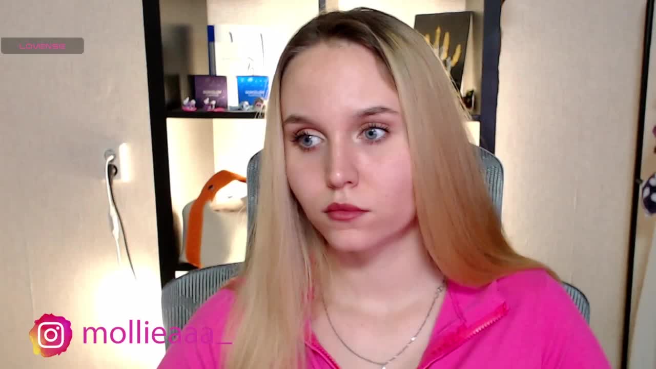 Molliea Cam Model Chat October 6, 2025