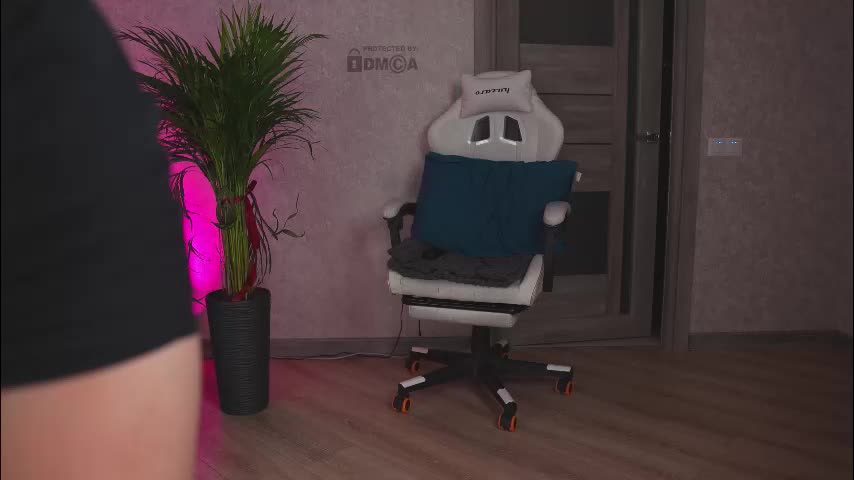 misstics_ Cam Model Chat October 6, 2025