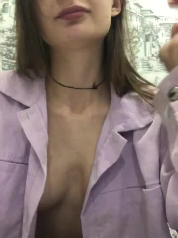 ILOVEMINET5 Cam Model Chat October 6, 2025