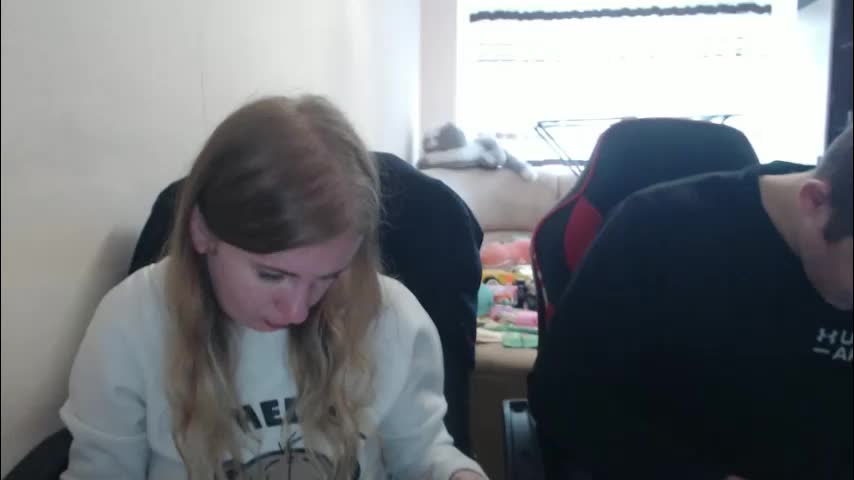 jenisandpeter Cam Model Chat October 6, 2025