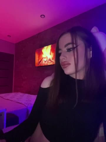 HotGirlEva Cam Model Chat October 6, 2025