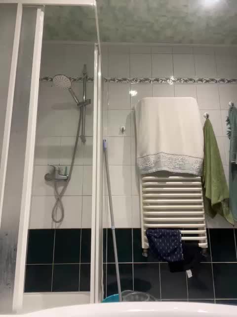 Milana22a Cam Model Chat October 6, 2025