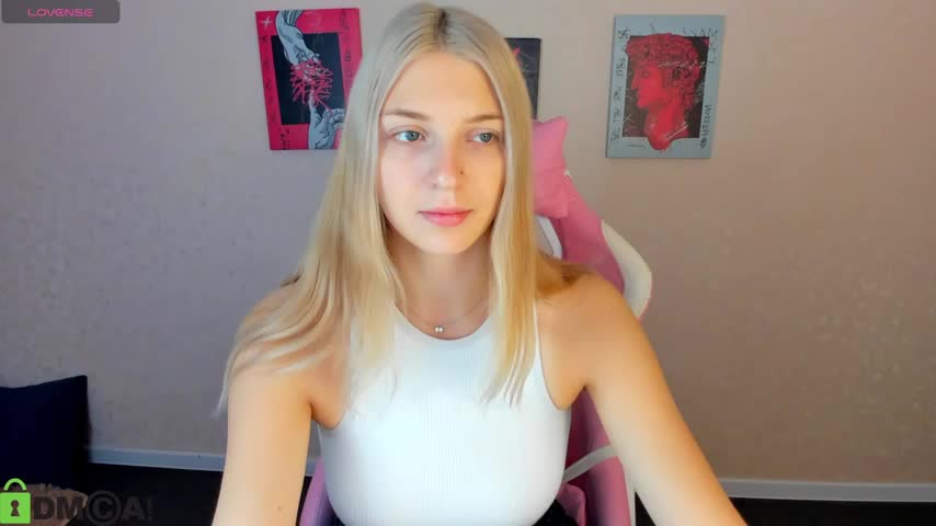 Milly_Rockk Cam Model Chat October 6, 2025