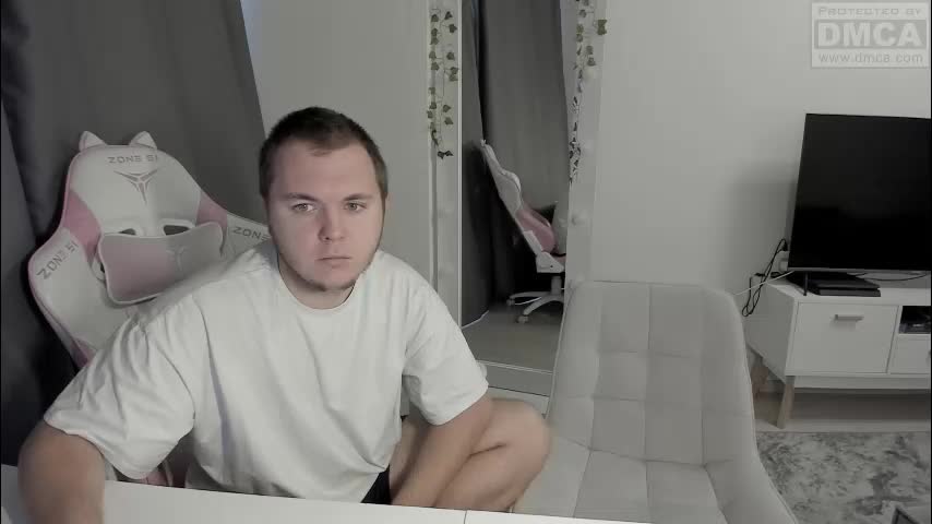 kesh_mne Cam Model Chat October 6, 2025