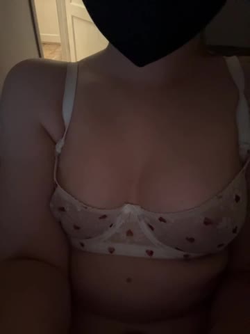 MissHamilton07 Cam Model Chat October 6, 2025