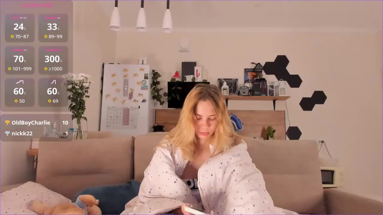 FindMyGSpot Cam Model Chat October 6, 2025