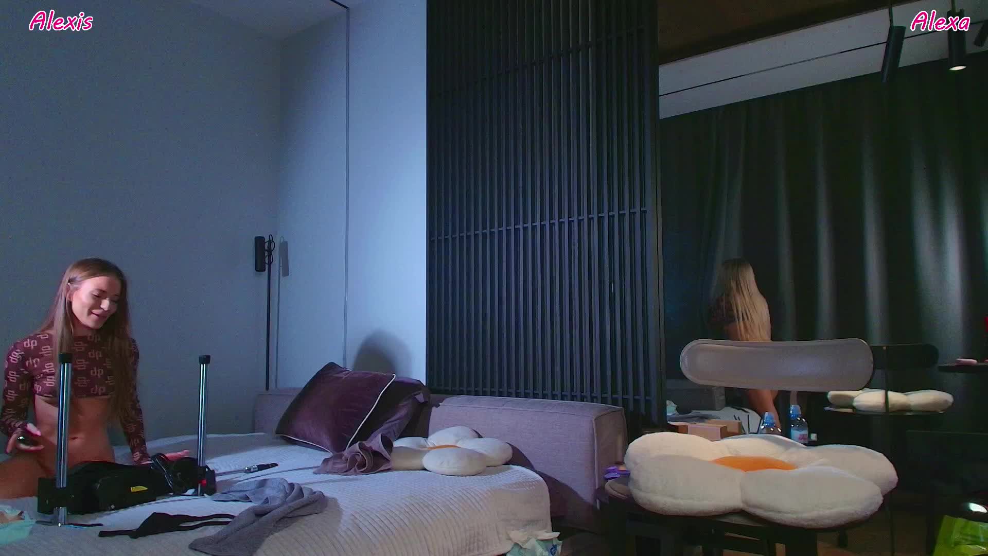 AlexisGrays Cam Model Chat October 6, 2025