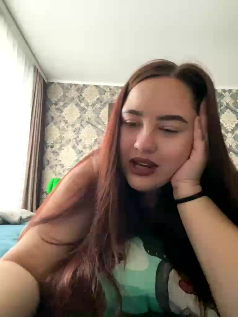 Kiss_milaTor Cam Model Chat October 6, 2025